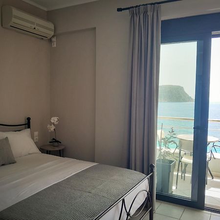 Anel Rooms Himara Kültér fotó