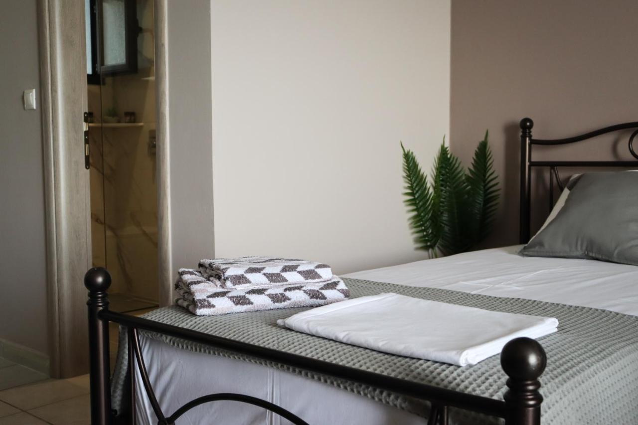 Anel Rooms Himara Kültér fotó