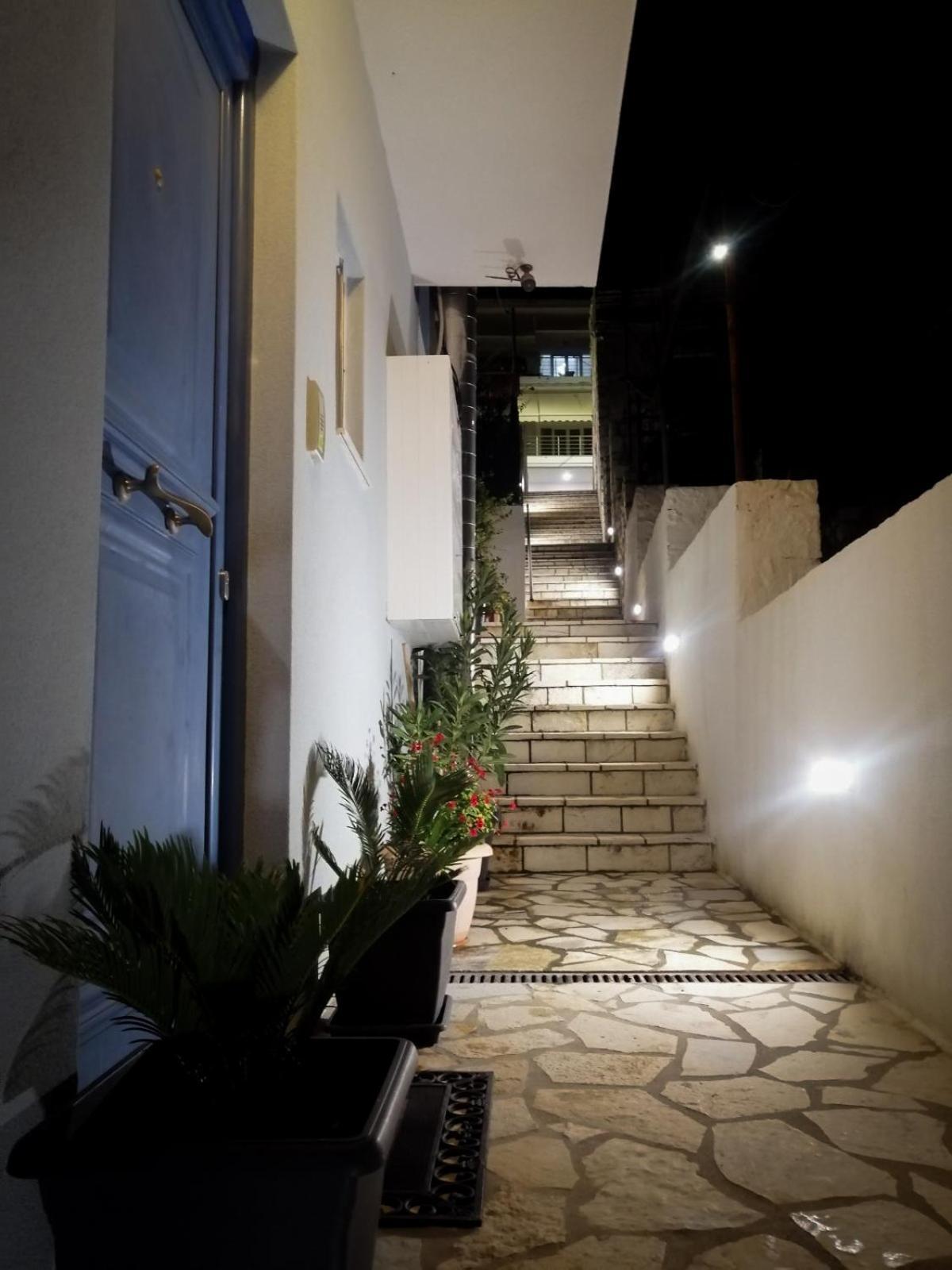 Anel Rooms Himara Kültér fotó